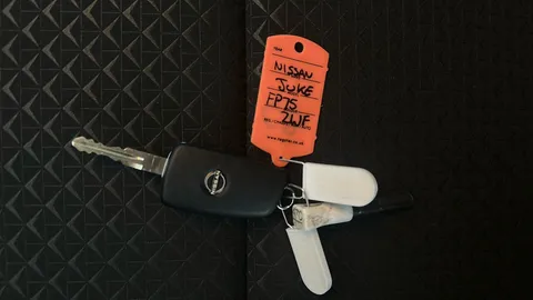 NISSAN JUKE 1.0 DiG-T Acenta Premium DCT