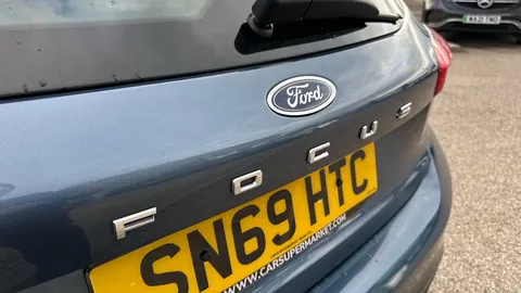 FORD FOCUS 1.0 EcoBoost 125 Zetec