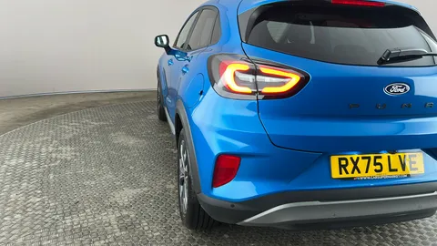 FORD PUMA 1.0 EcoBoost Hybrid mHEV Titanium