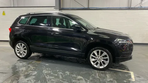 SKODA KAROQ 1.5 TSI SE L DSG