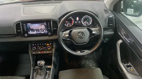 SKODA KAROQ 1.5 TSI SE L DSG