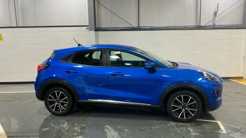 FORD PUMA 1.0 EcoBoost Hybrid mHEV Titanium