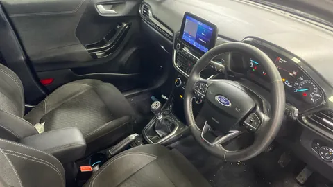 FORD PUMA 1.0 EcoBoost Hybrid mHEV Titanium