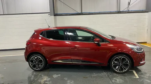RENAULT CLIO 0.9 TCE 75 Iconic