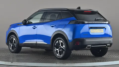 PEUGEOT 2008 1.2 PureTech 130 GT EAT8