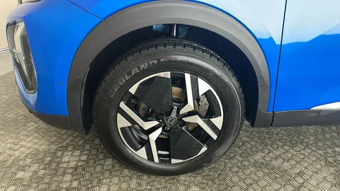 PEUGEOT 2008 1.2 PureTech 130 GT EAT8