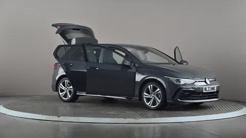 VOLKSWAGEN GOLF 1.5 eTSI 150 R-Line DSG