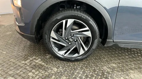 HYUNDAI BAYON 1.0 TGDi 48V MHEV SE Connect