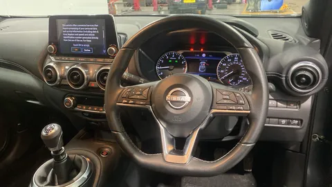 NISSAN JUKE 1.0 DiG-T 114 N-Connecta