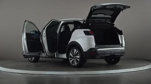 PEUGEOT 3008 1.5 BlueHDi GT Line Premium EAT8