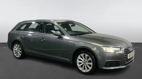 AUDI A4 2.0T FSI SE S Tronic