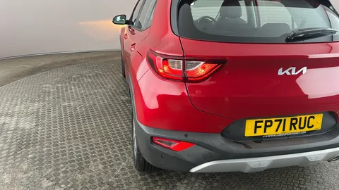 KIA STONIC 1.0T GDi 99 2