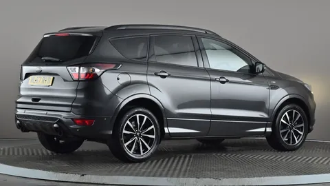 FORD KUGA 1.5 TDCi ST-Line 2WD