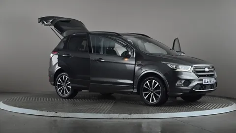 FORD KUGA 1.5 TDCi ST-Line 2WD