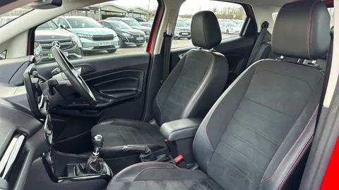 FORD ECOSPORT 1.0 EcoBoost 125 ST-Line