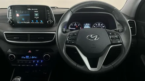 HYUNDAI TUCSON 1.6 CRDi Premium 2WD