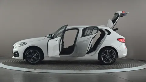 BMW 1 SERIES 118d Sport