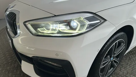 BMW 1 SERIES 118d Sport