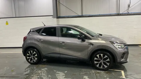 RENAULT CAPTUR 1.6 E-Tech full hybrid 145 Evolution Auto