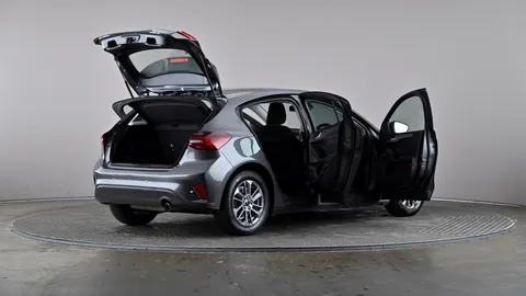 FORD FOCUS 1.5 EcoBlue Titanium Style