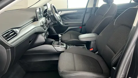 FORD FOCUS 1.5 EcoBlue Titanium Style