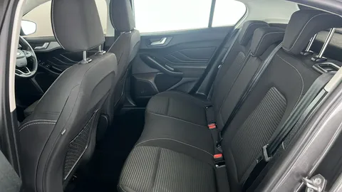 FORD FOCUS 1.5 EcoBlue Titanium Style