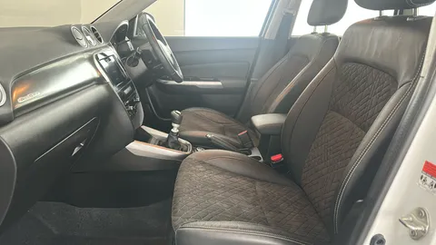 SUZUKI VITARA 1.4 Boosterjet 48V Hybrid SZ5 ALLGRIP