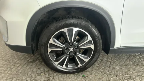 SUZUKI VITARA 1.4 Boosterjet 48V Hybrid SZ5 ALLGRIP