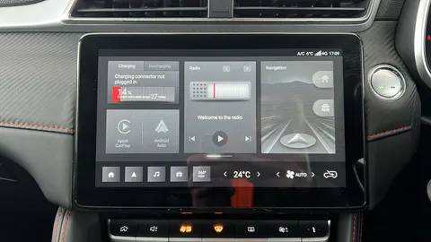 MG MOTOR UK ZS 115kW Trophy Connect EV Long Range73kWh Auto