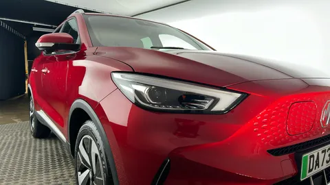 MG MOTOR UK ZS 115kW Trophy Connect EV Long Range73kWh Auto