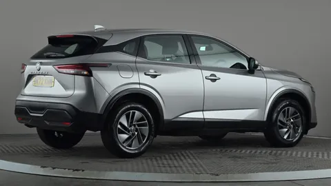 NISSAN QASHQAI 1.3 DiG-T MH 158 Acenta Premium Xtronic