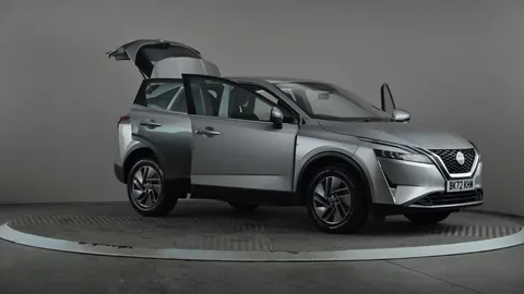 NISSAN QASHQAI 1.3 DiG-T MH 158 Acenta Premium Xtronic