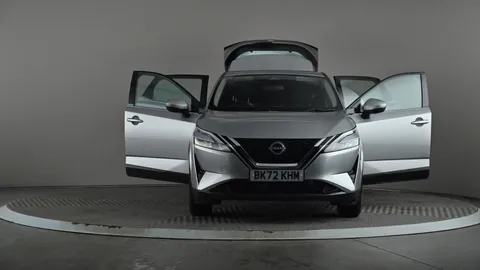 NISSAN QASHQAI 1.3 DiG-T MH 158 Acenta Premium Xtronic