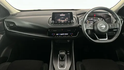 NISSAN QASHQAI 1.3 DiG-T MH 158 Acenta Premium Xtronic