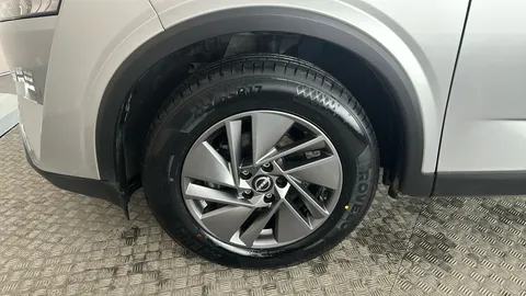 NISSAN QASHQAI 1.3 DiG-T MH 158 Acenta Premium Xtronic