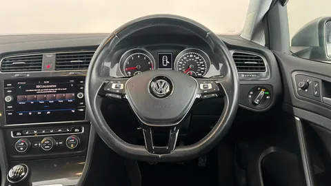 VOLKSWAGEN GOLF 1.5 TSI EVO Match Edition