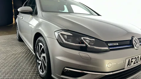 VOLKSWAGEN GOLF 1.5 TSI EVO Match Edition