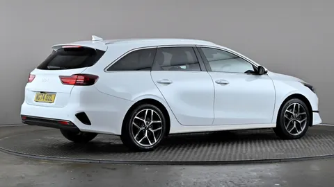 KIA CEED 1.5T GDi ISG 138 3