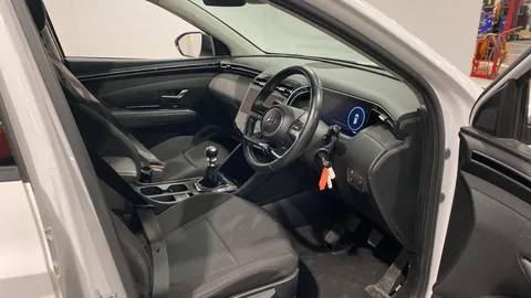 HYUNDAI TUCSON 1.6 TGDi SE Connect 2WD