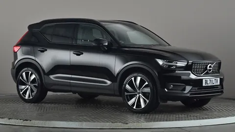VOLVO XC40 1.5 T5 Recharge PHEV R DESIGN Pro Auto
