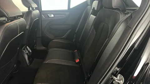 VOLVO XC40 1.5 T5 Recharge PHEV R DESIGN Pro Auto