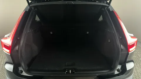 VOLVO XC40 1.5 T5 Recharge PHEV R DESIGN Pro Auto