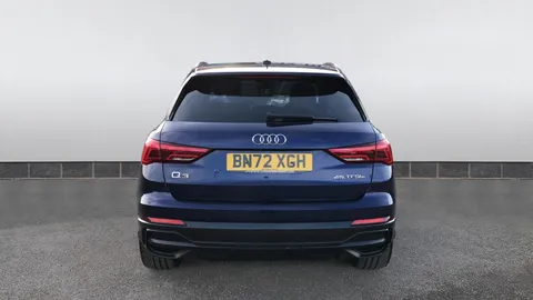 AUDI Q3 45 TFSI e Black Edition S Tronic