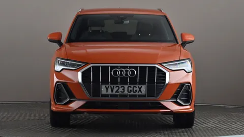 AUDI Q3 35 TFSI S Line [Comfort+Sound Pack]