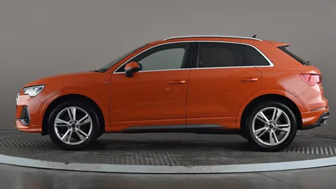 AUDI Q3 35 TFSI S Line [Comfort+Sound Pack]