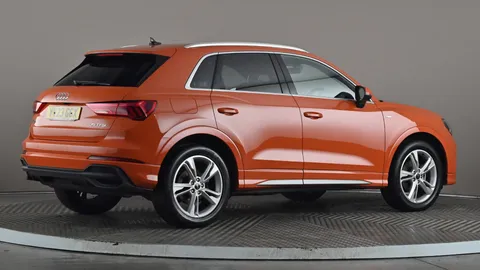 AUDI Q3 35 TFSI S Line [Comfort+Sound Pack]