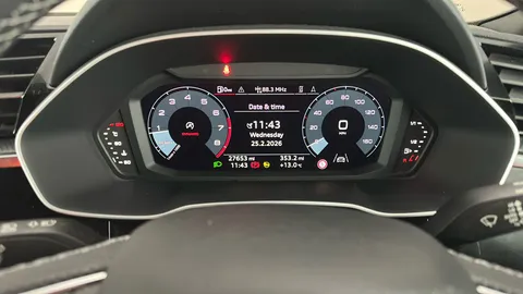 AUDI Q3 35 TFSI S Line [Comfort+Sound Pack]