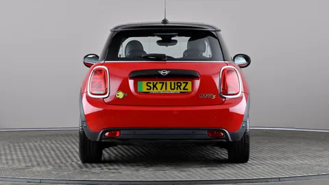 MINI HATCHBACK 135kW Cooper S Level 3 33kWh Auto