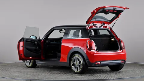 MINI HATCHBACK 135kW Cooper S Level 3 33kWh Auto