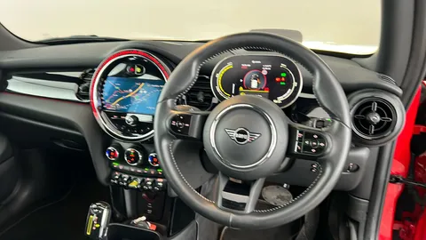 MINI HATCHBACK 135kW Cooper S Level 3 33kWh Auto